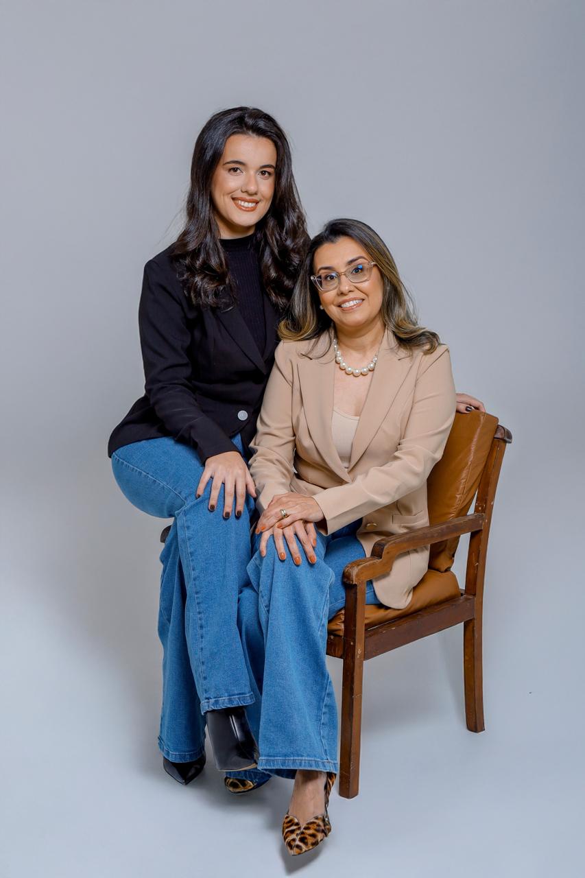 Foto das fonoaudiólogas da Escutare